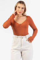 Blusa com recortes no busto Eve