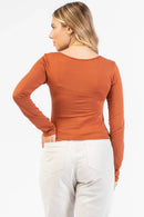 Blusa com recortes no busto Eve